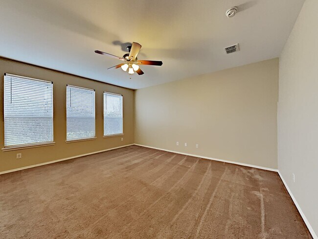 Building Photo - 1116 Sweetwater Dr