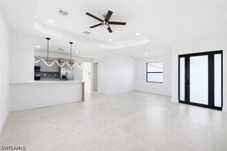 Building Photo - 211 NW 25th Ave
