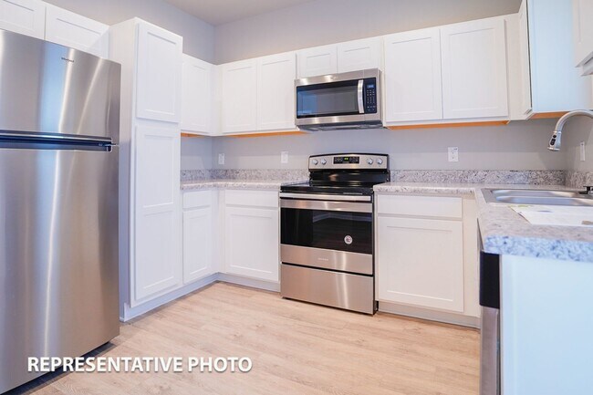 Foto del edificio - 2 Bed/2.5 Bath Townhome- Close to downtown Clayton!