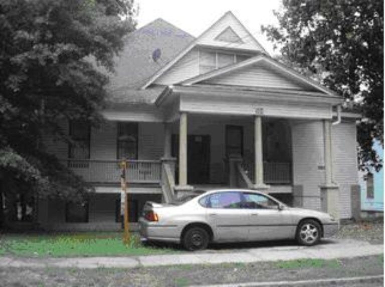 Primary Photo - 504 56th St S