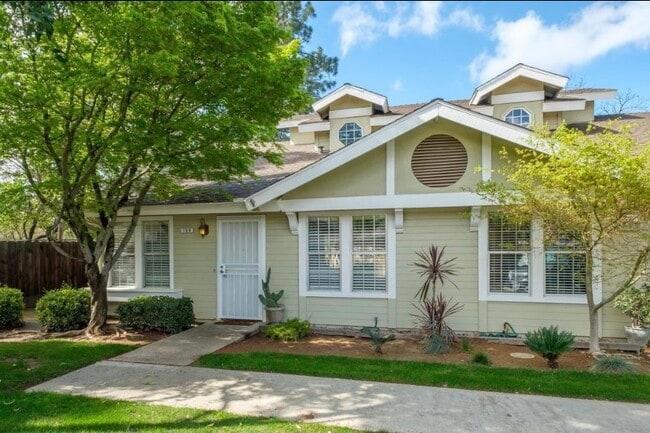Building Photo - 3770 W Barstow Ave