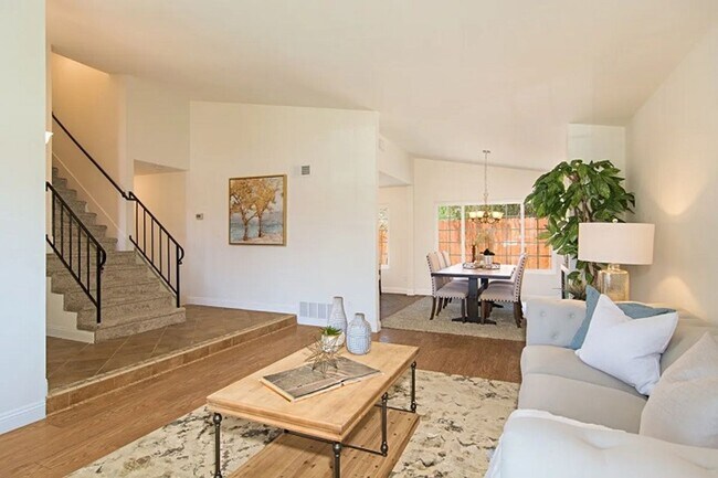 Foto del edificio - Beautiful home located on a cul de sac