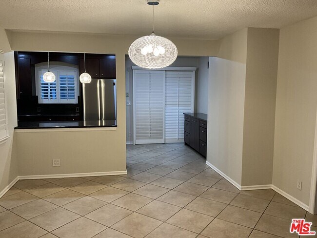 Foto del edificio - 2963 Glencrest St