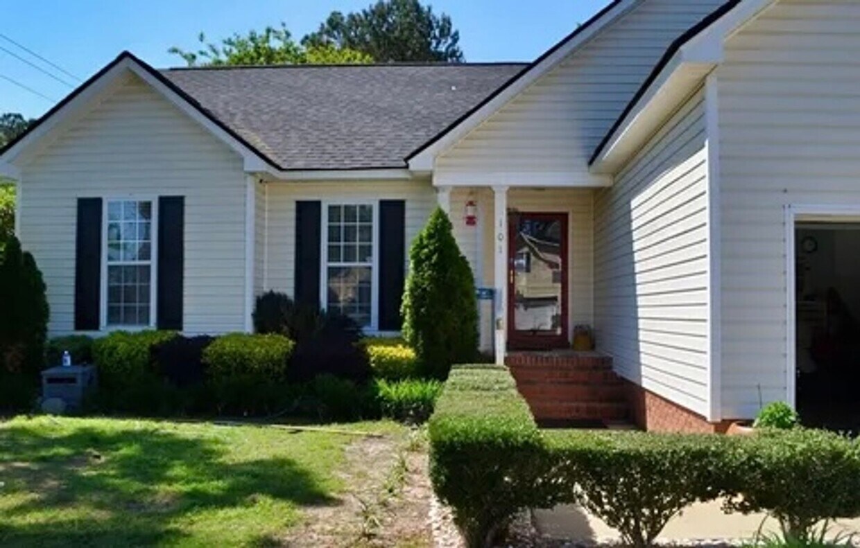 Primary Photo - Single-family 3bd/2ba