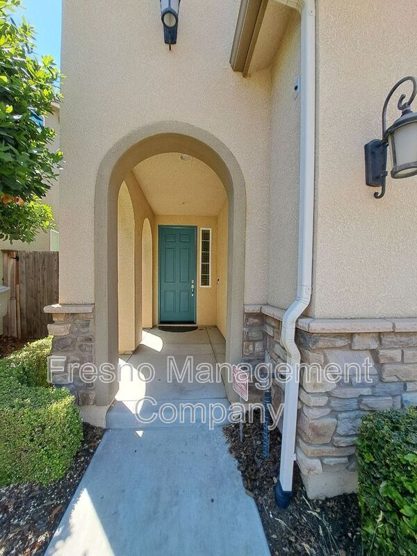 Building Photo - 1444 N. Mosaic Way