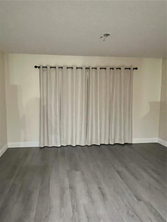 Foto del edificio - 8112 Silent Creek Dr