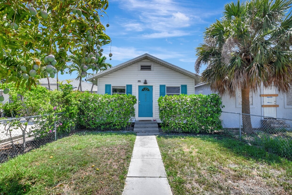 Photo - 422 N H St (Lake Worth Beach, FL)
