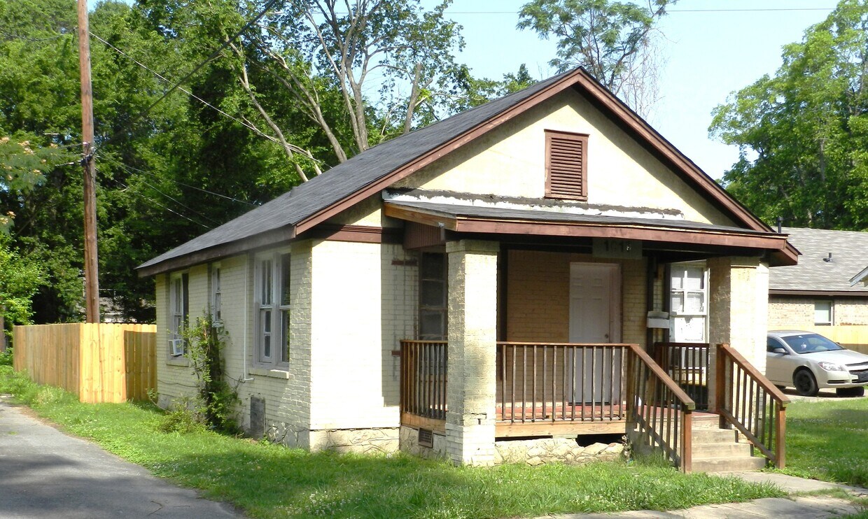 Foto del edificio - 1015 Frank St