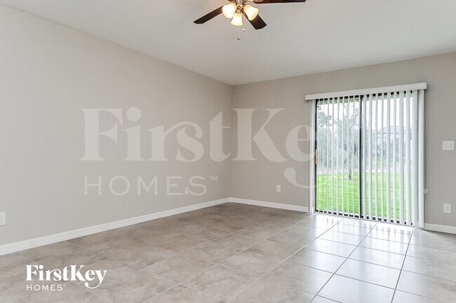 Foto del edificio - 5109 Brickwood Rise Dr