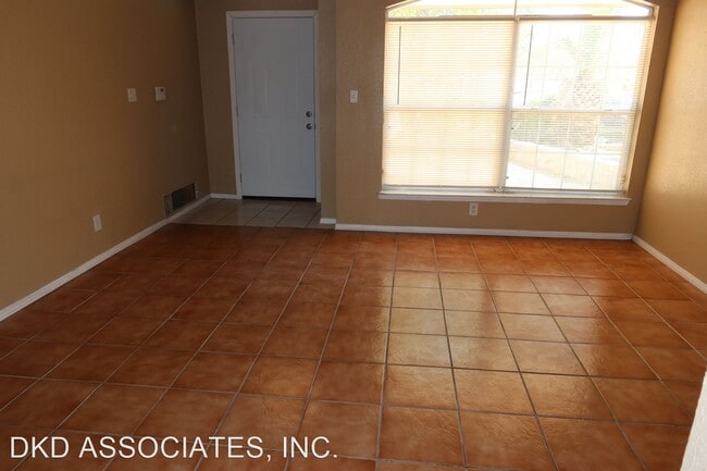 Building Photo - 3 br, 2 bath House - 12217 RED SUN DR