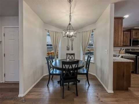 Foto del edificio - 603 Meadow Cir