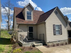 Building Photo - 1007 Brittany Park Dr