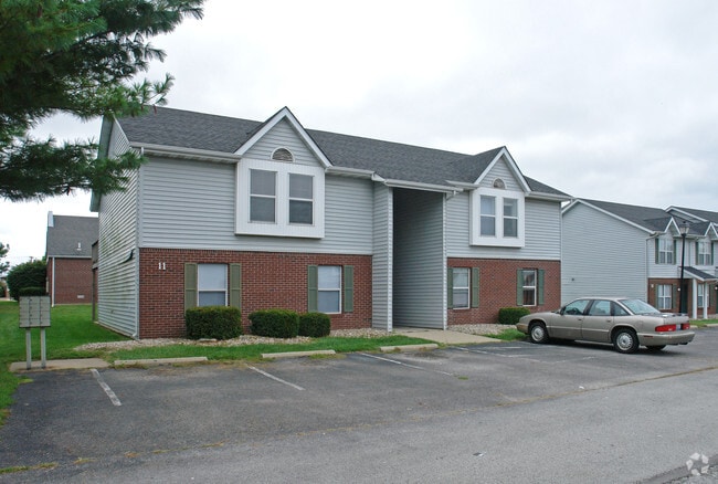 Building Photo - Junction Drive Townhomes