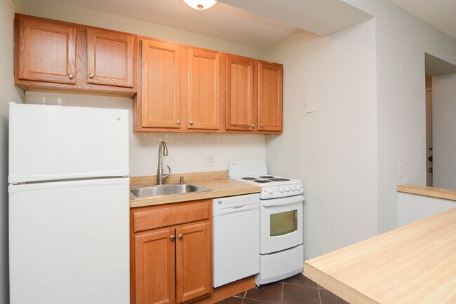 Foto del edificio - 445 W Wellington Ave