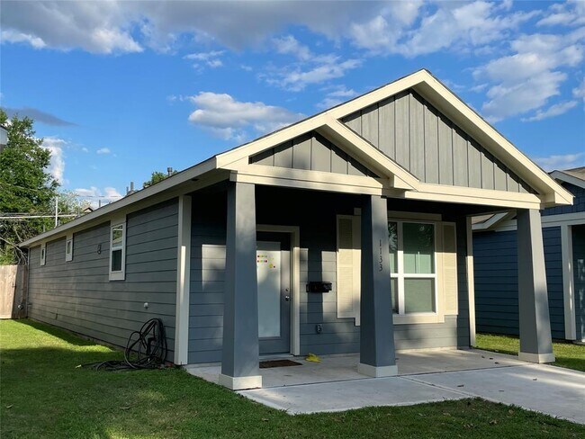 Foto del edificio - 1133 4th St