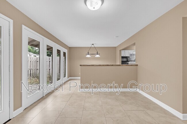 Foto del edificio - 7523 Bavarian Dr