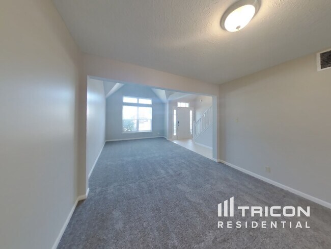 Building Photo - 7972 Austrian Pine Drive Indianapolis IN