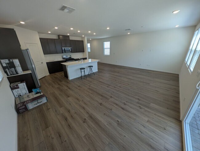 Building Photo - 10031 Indy Rey Ct