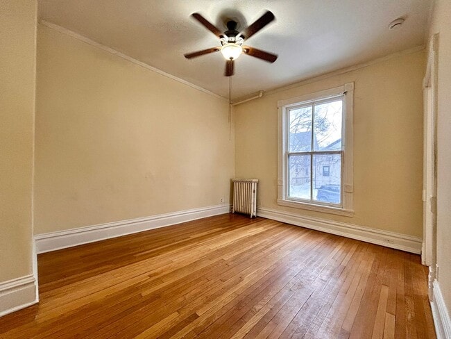 Foto del edificio - 317 Prospect Ave NE