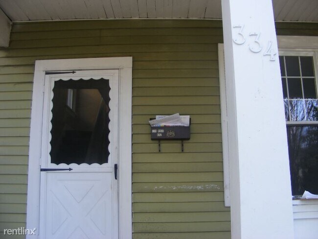 Building Photo - 4 br, 1 bath House - 334 Duss Ave