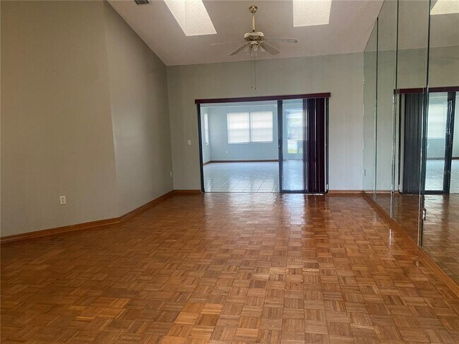 Building Photo - 8127 Tarsier Ave