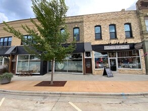 Building Photo - 215 W Milwaukee St