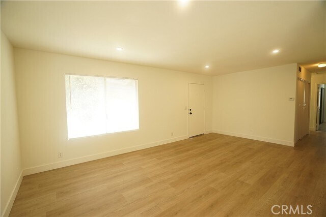 Foto del edificio - 1422 Countrywood Ave
