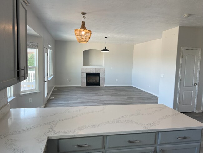 Building Photo - 13604 S Vestry Rd
