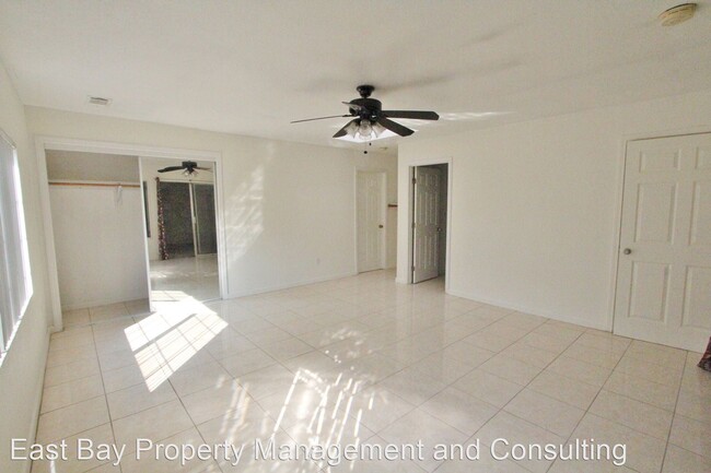 Building Photo - 6 br, 4 bath House - 39162 Yosemite Way
