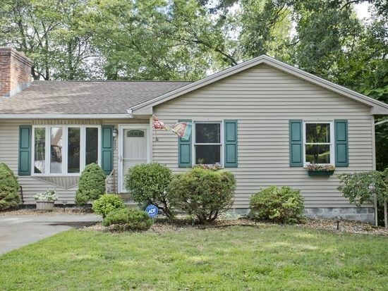 Primary Photo - 845 Wilbraham Rd