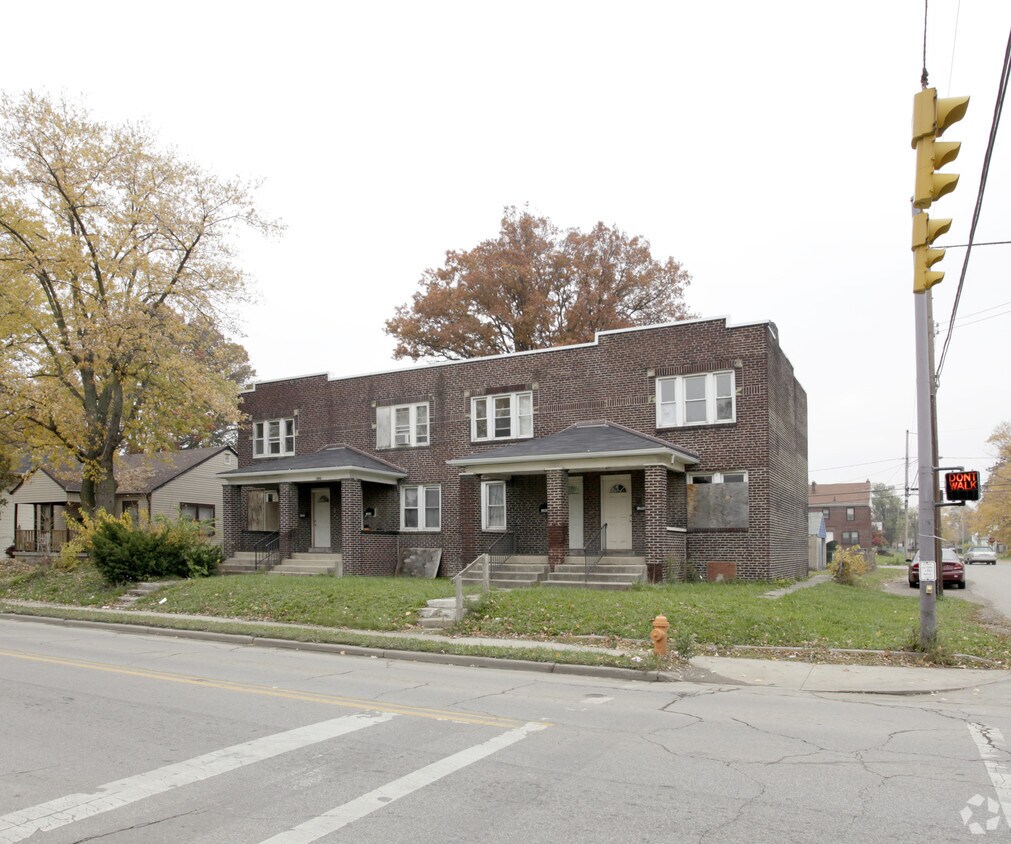 Primary Photo - 1292-1294 E 17th Ave