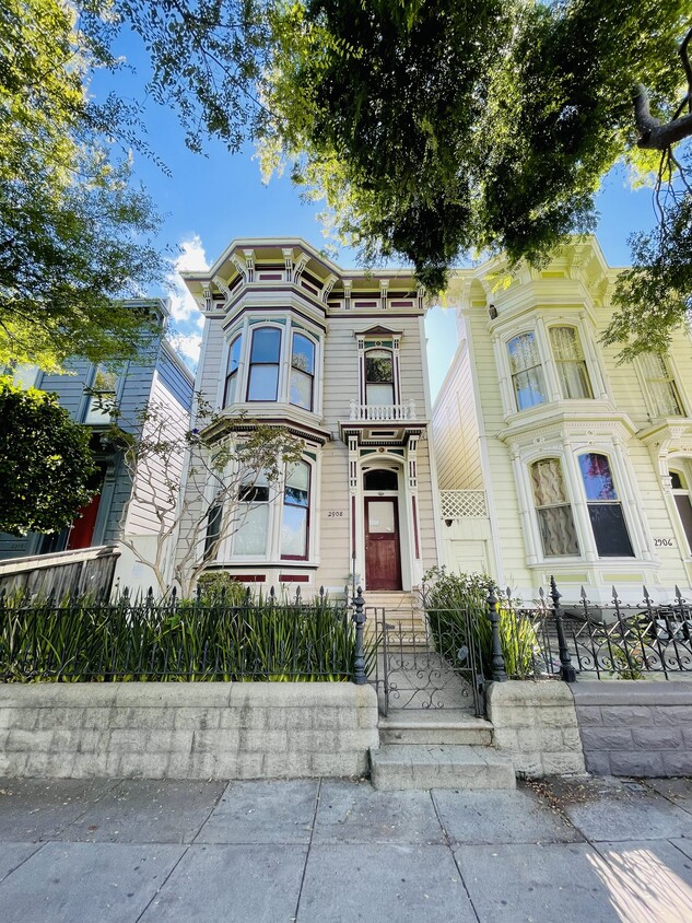 Primary Photo - 2908 Folsom St