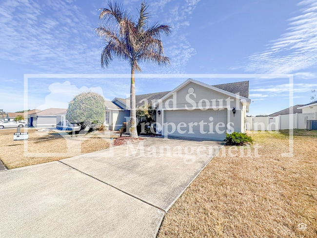 Building Photo - 3-Bedroom Home with Screened Porch and Fenced Yard in North Lakeland