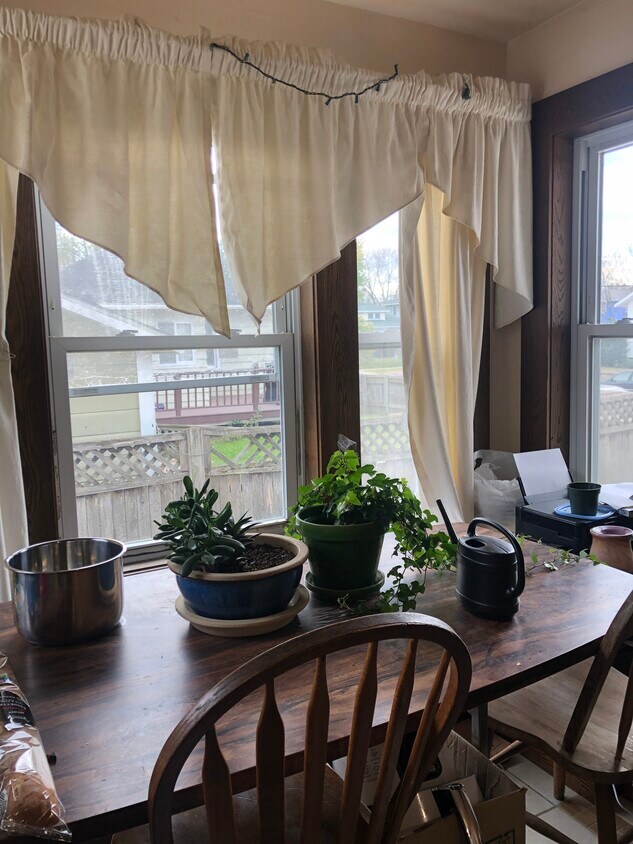 210 21st St N, La Crosse, WI 54601 House Rental in La Crosse, WI