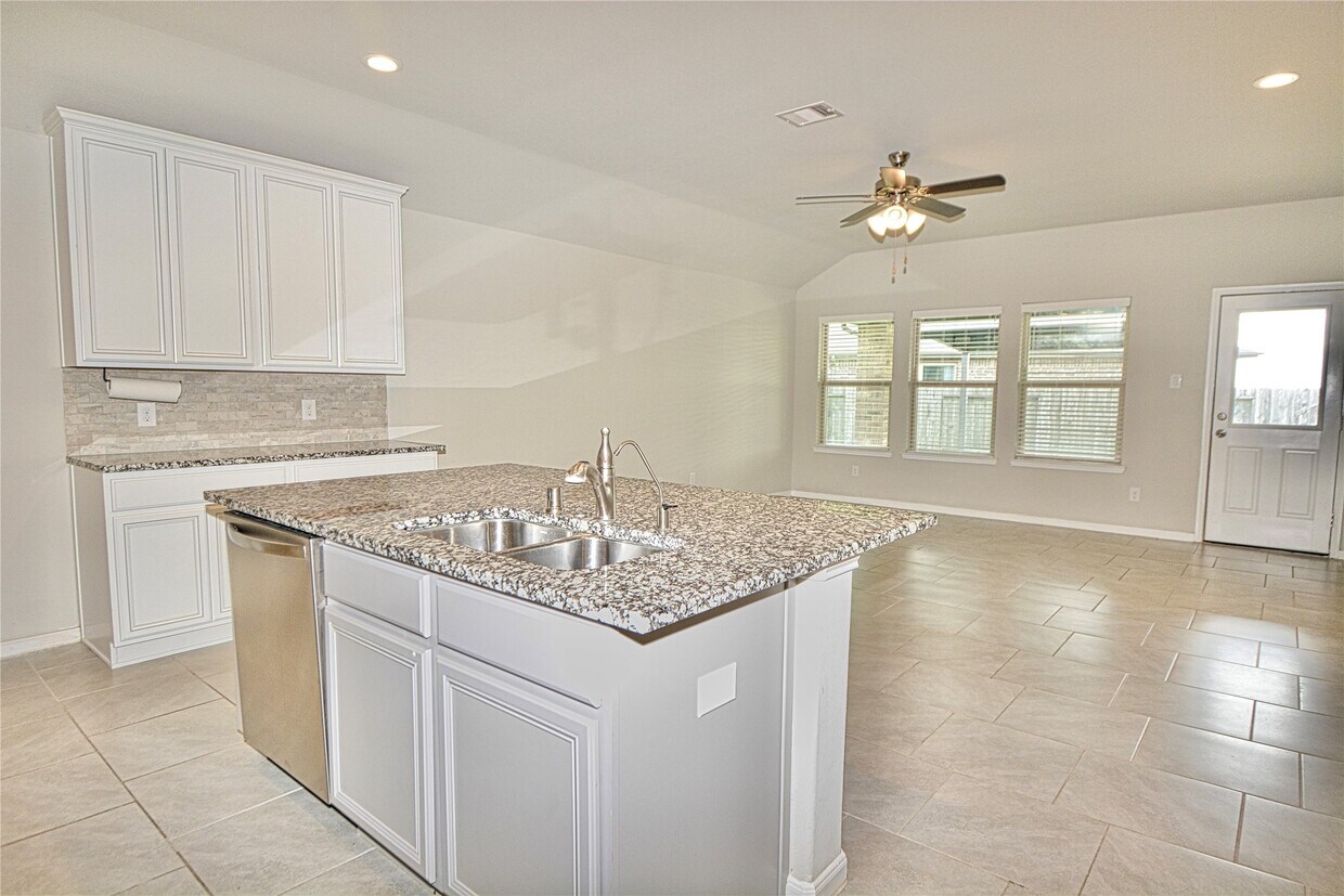 Foto del edificio - 1303 Keaton Ct