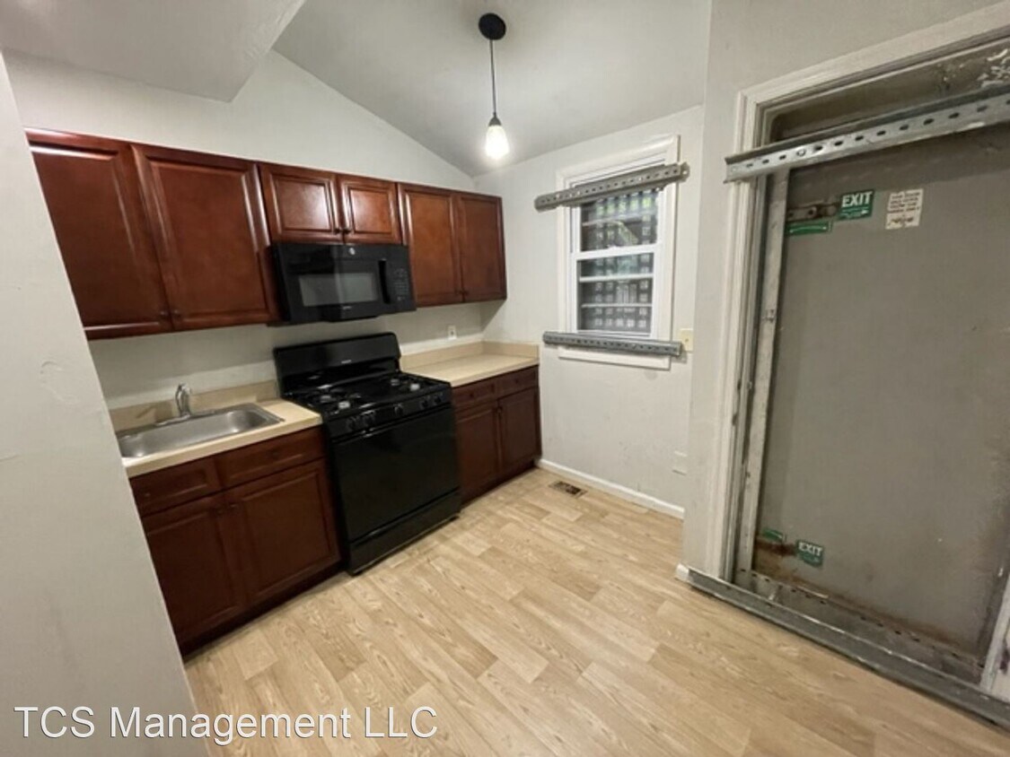 Primary Photo - 2 br, 1 bath House - 5631 Heiskell Street