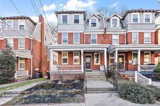 Building Photo - 1614 N Broom St