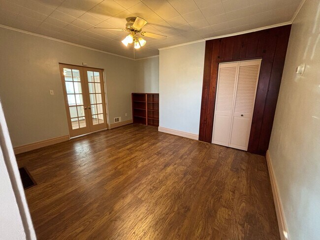 Foto del edificio - 2 Bedroom in Jefferson Hills!
