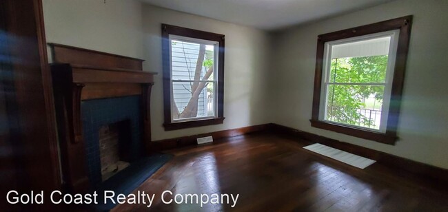 Building Photo - 4 br, 1 bath House - 205 Lexington Ave