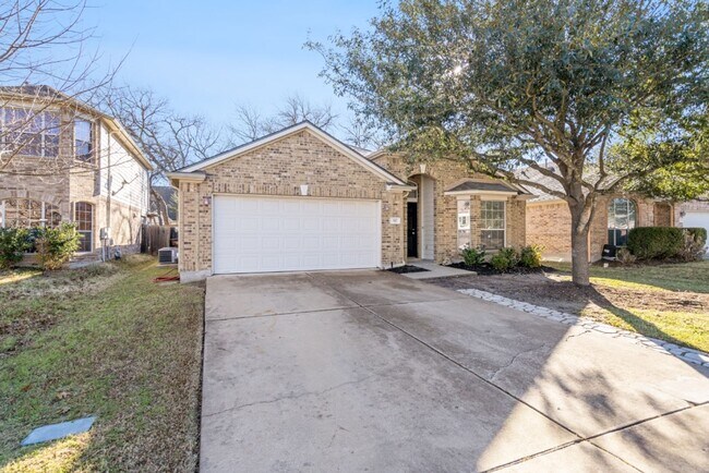 Foto del edificio - 517 Golden Creek Dr