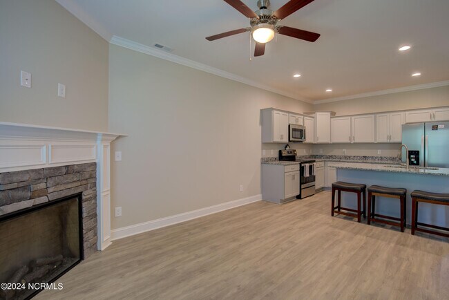 Building Photo - 513 Stone Crab Ln
