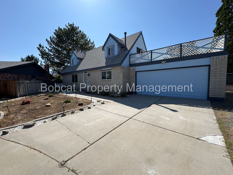 Primary Photo - 20 Bodie Dr
