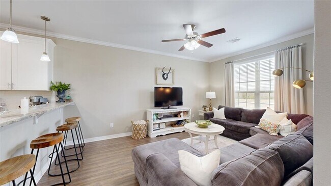 Foto del edificio - 2155 Big River St