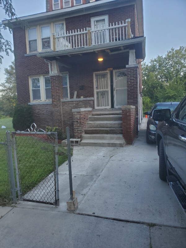 2030 W Grand St Unit First floor, Detroit, MI 48238 Room for Rent in Detroit, MI