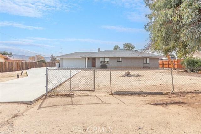 Building Photo - 17733 Fresno St