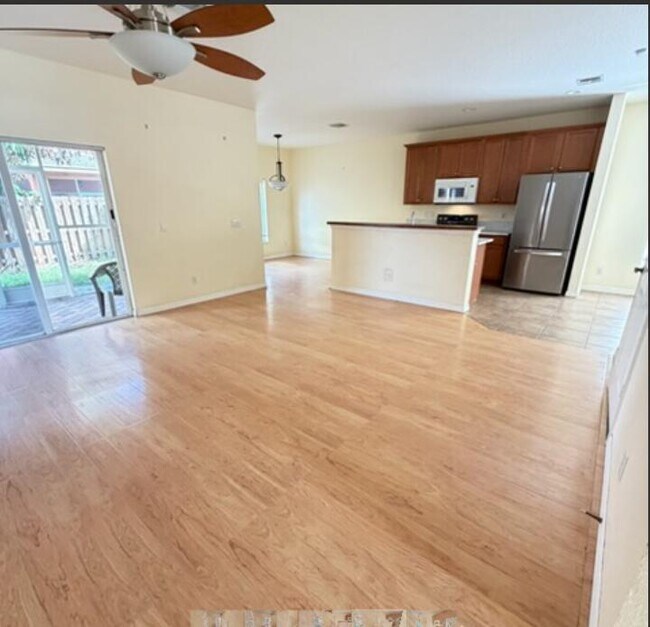 Foto del edificio - 9322 Treasure Coast St
