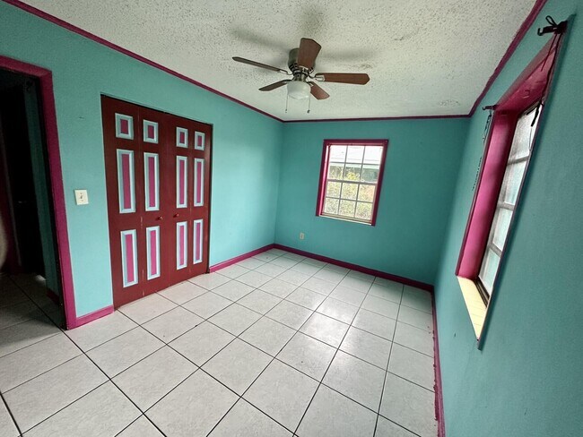 Foto del edificio - 3014 Vassallo Ave