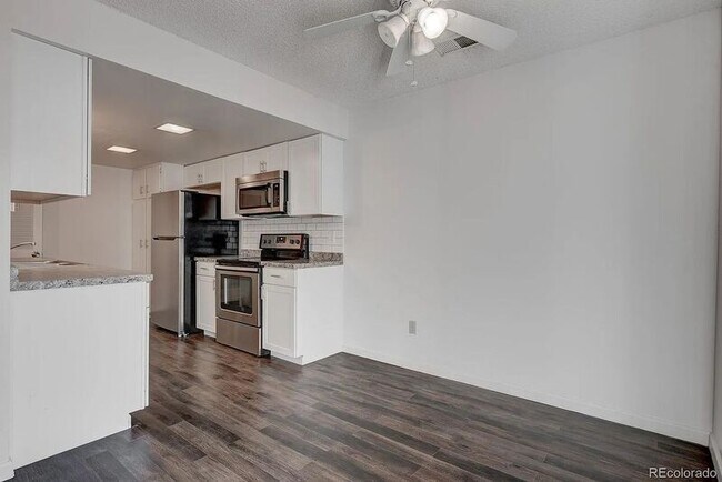 Foto del edificio - 14522 E 13th Ave