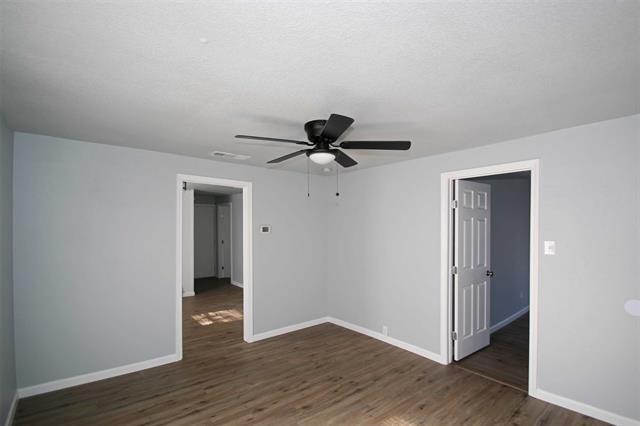 Building Photo - 1307 Joslin St
