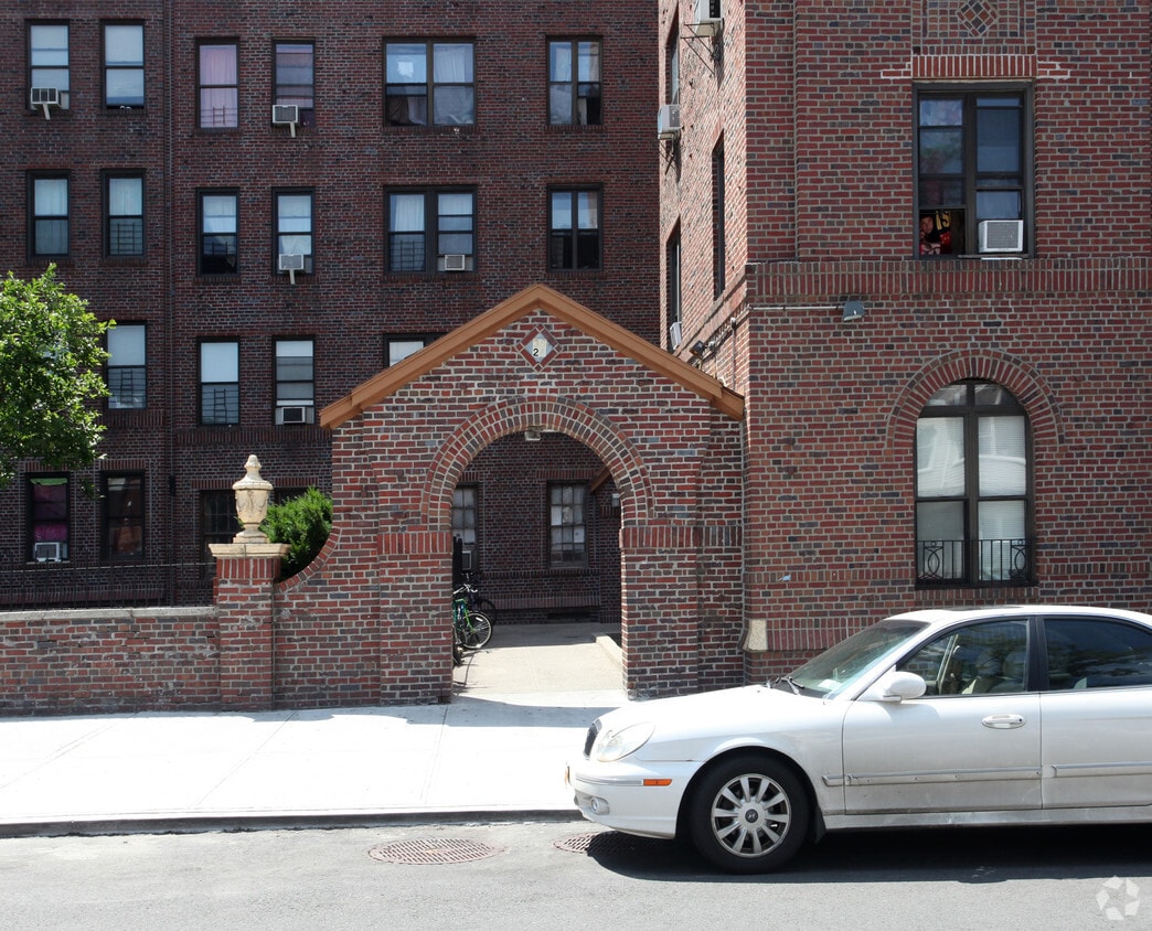 Building Photo - 35-28 153rd St